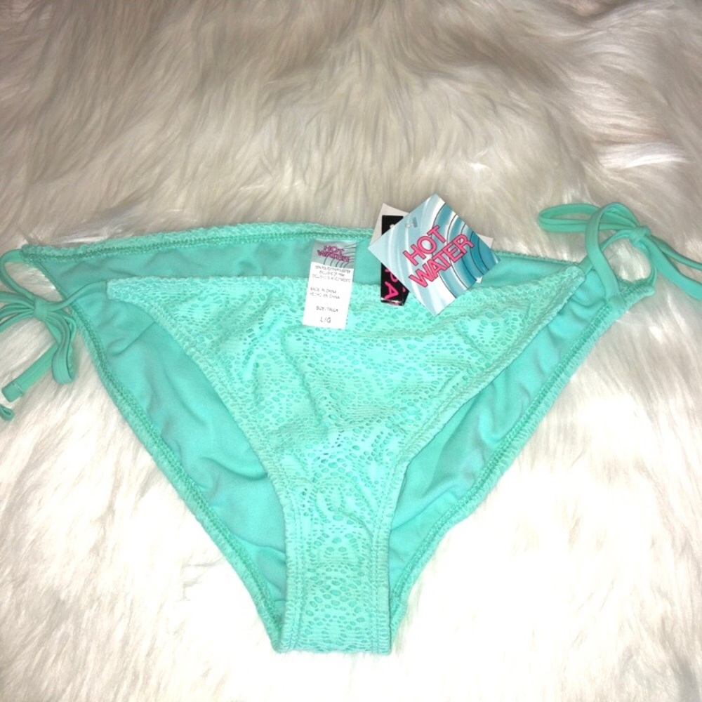 NWT Hot Water Women’s Lace Crochet Detail Tie Side Bikini Bottom
